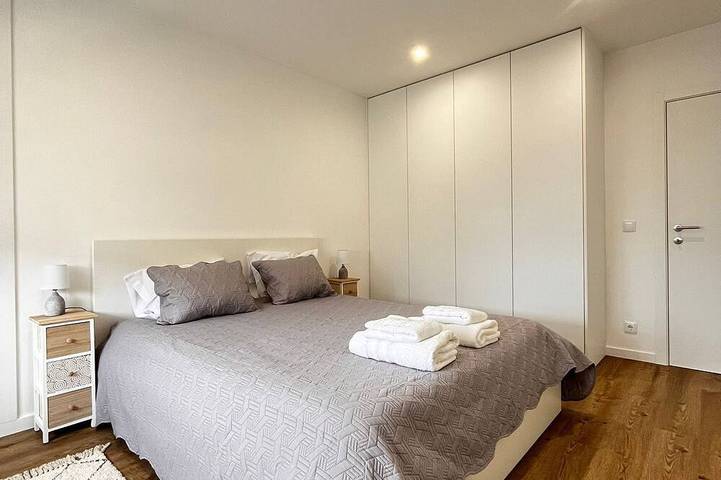 Gîte pour 4 personnes, avec balcon dans Coimbrão