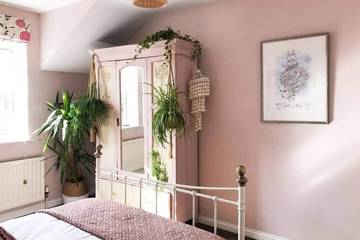 Holiday Home for 6 People in Portrush, County Antrim, Photo 2