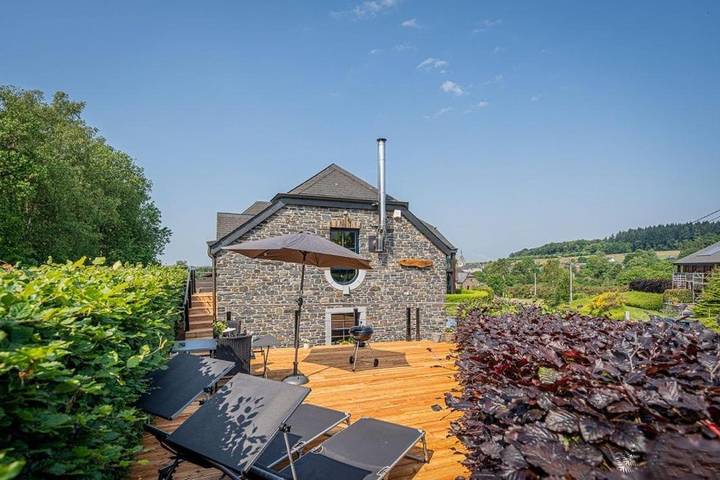 Location de vacances pour 2 personnes, avec vue et terrasse dans Redu