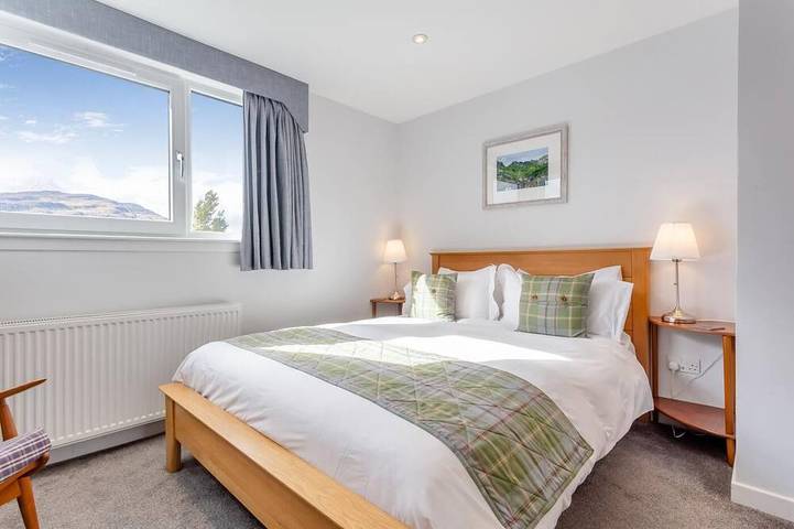 3 Bed in Ullapool (oc-s33063) in Highlands