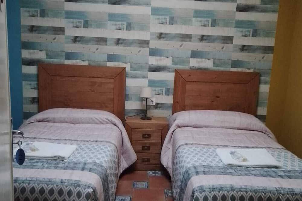 Entire apartment, Rural House El Jabalon in Villanueva de los Infantes, Ciudad Real Province
