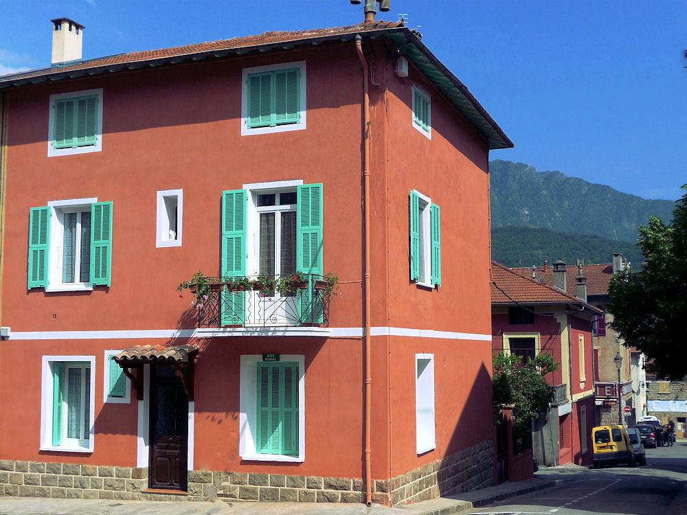 Gîte rural L'Oustal -Berthemont les Bains-Vésubie Mercantour in Roquebillière, Région de Nice
