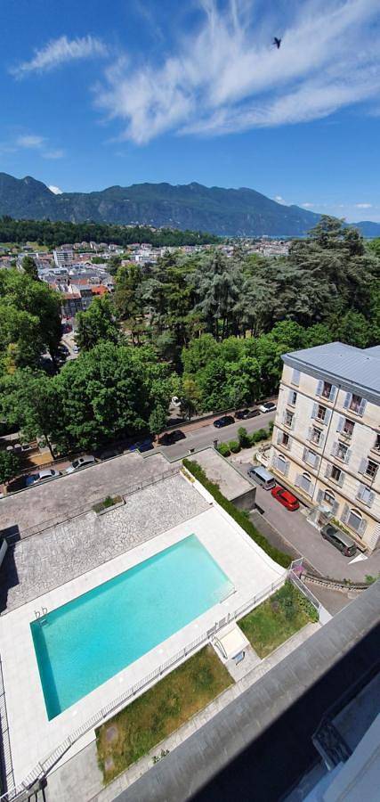 Gîte pour 2 personnes, avec jardin ainsi que vue et piscine dans Parc du Bois Vidal - 3