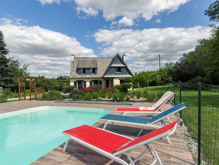 Casa de vacaciones para 8 personas, con terraza además de vistas y jardín - 1