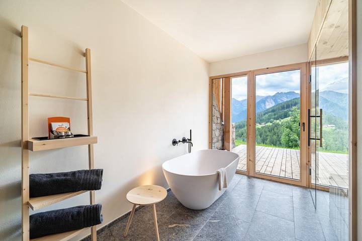 Ganze Wohnung, Ferienwohnung 'Mucher Michl' mit Bergblick, privater Terrasse und Wlan in Ulfas, Moos in Passeier