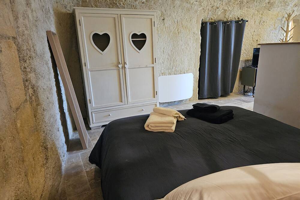 Charmante Maison Troglodyte Loire Valley in Rochecorbon, Tours region