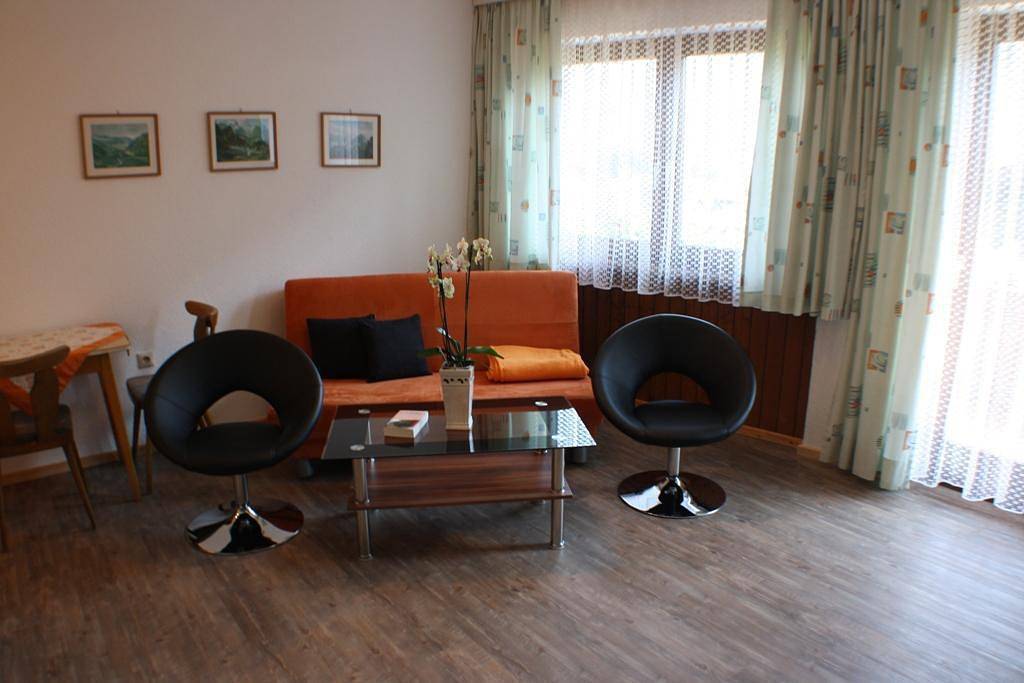 Geheel vakantieappartement, Appartement 4 in Tux Alps, Uderns