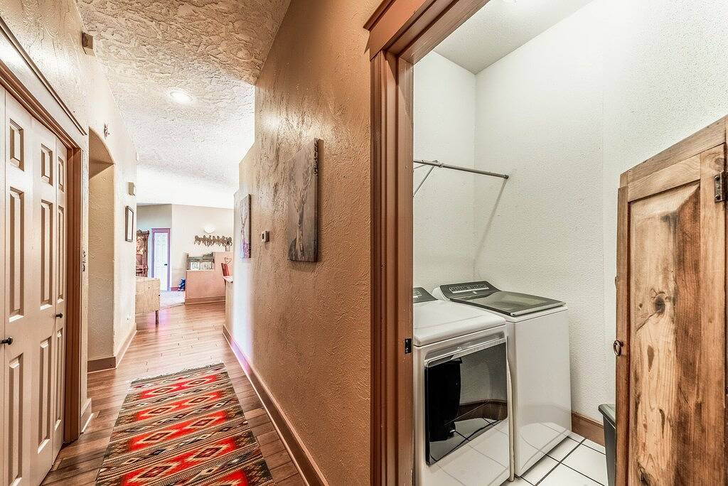 Casa Escondida | Pet Friendly, Hot Tub, Views in Alto, Ski Apache