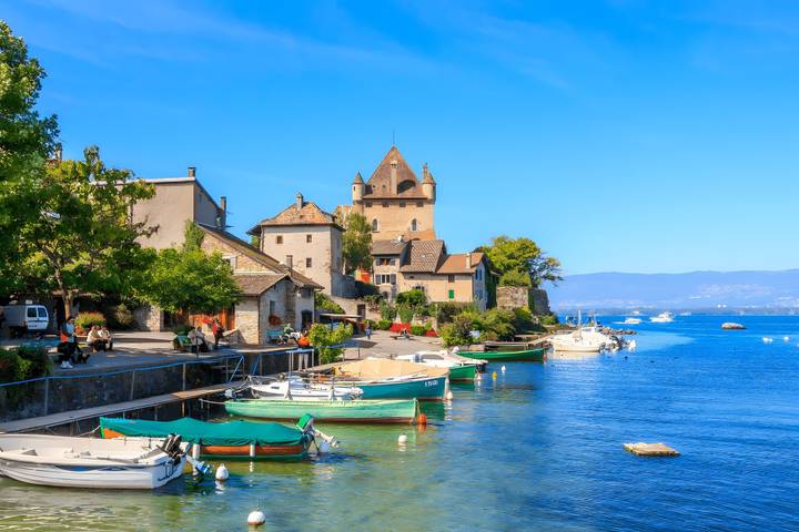 Camping pour 4 personnes, avec Jardin en Rhône-Alpes