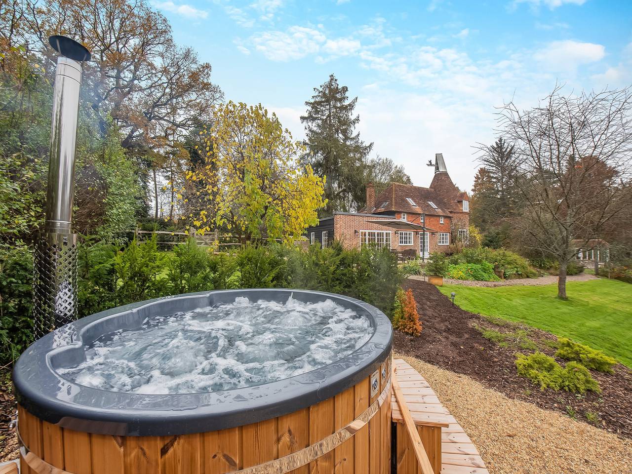 Mousehall Oast in Wadhurst, East Sussex