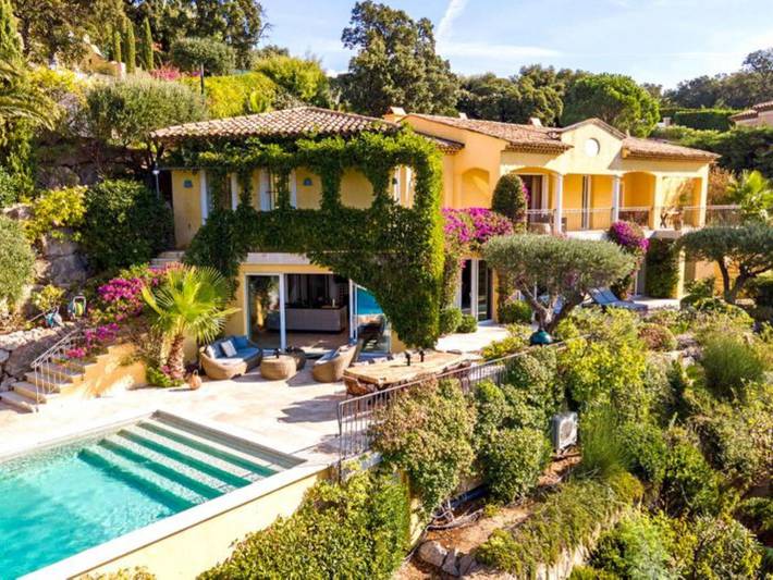 Villa für 10 Personen, mit Sauna und Garten in Sainte-Maxime