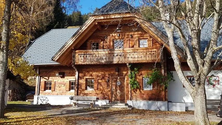 Ferienhaus für 14 Personen, mit Sauna und Garten