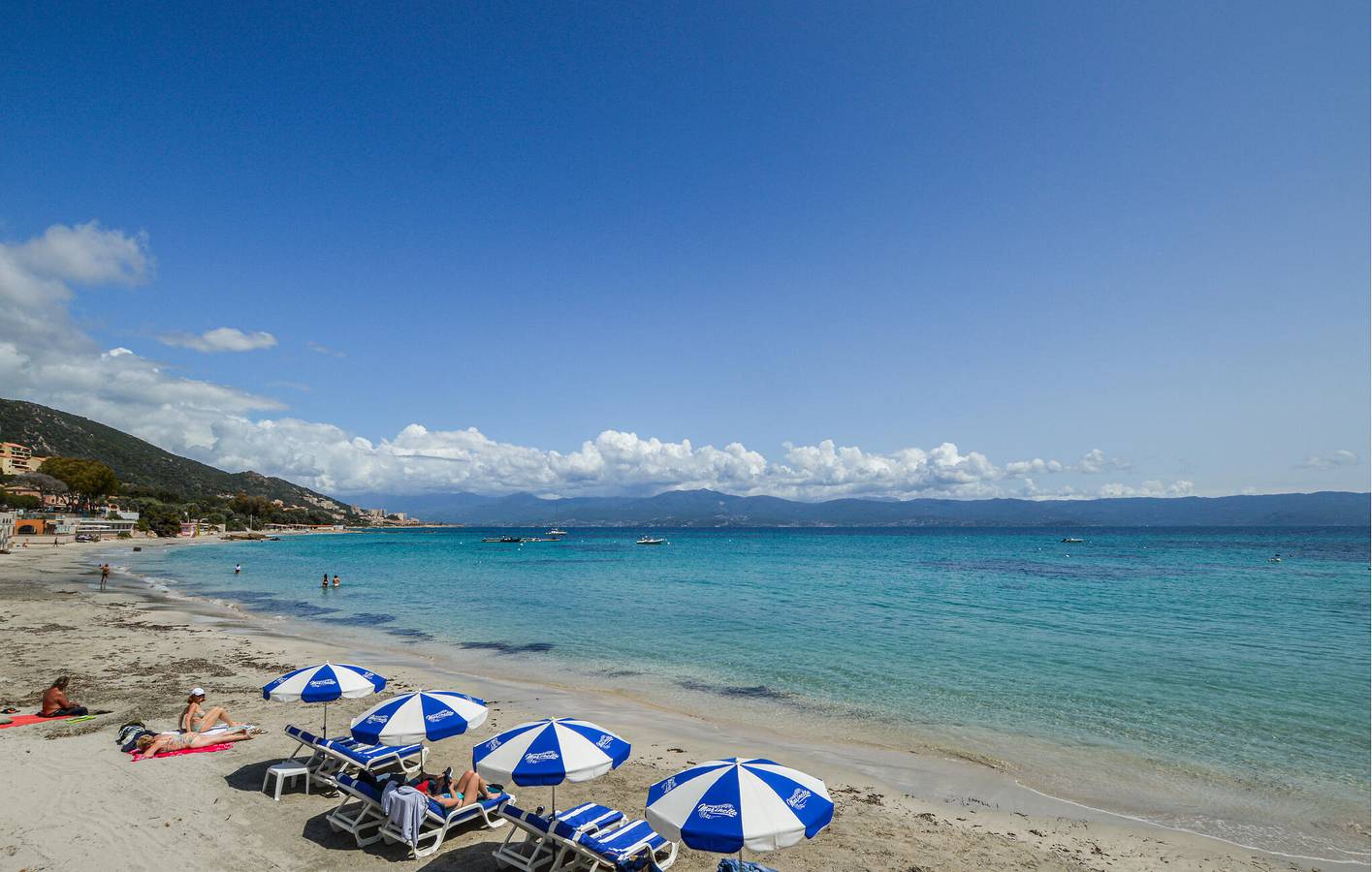 Charmant appartement avec lave-linge et WiFi près du RESTAURANT A VIGNA in Afa, Région d'Ajaccio