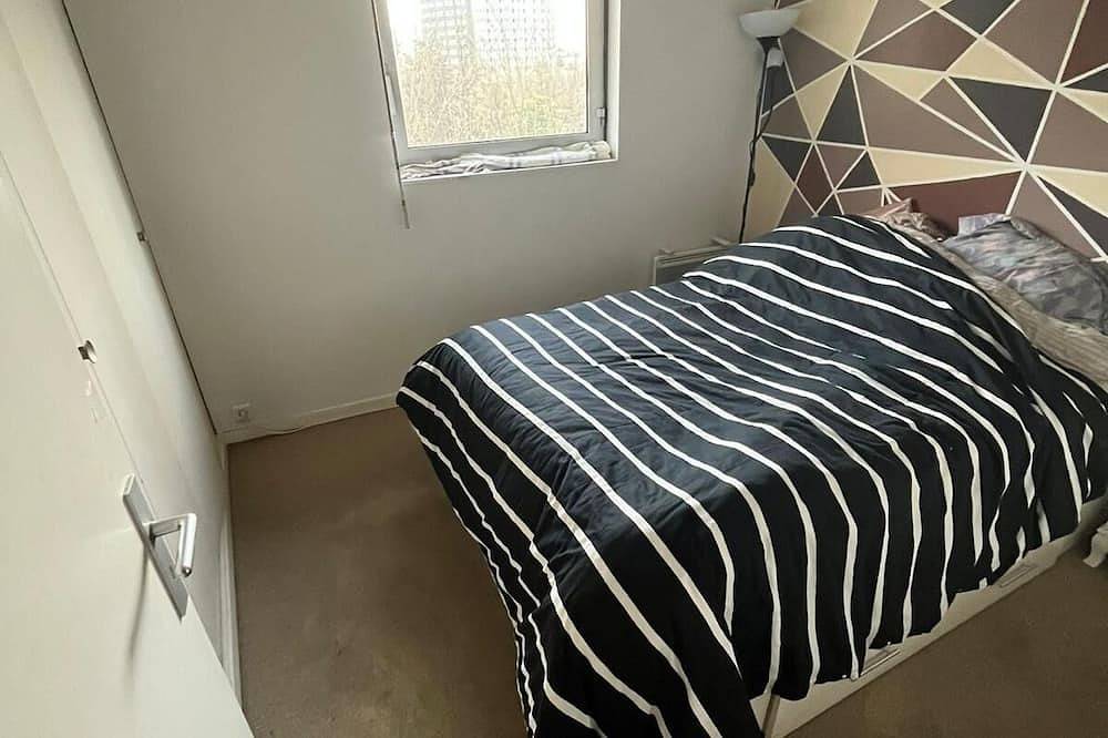 Entire apartment, Seasonal Rental for Olympic Games 2024 in Courbevoie, Hauts-de-Seine