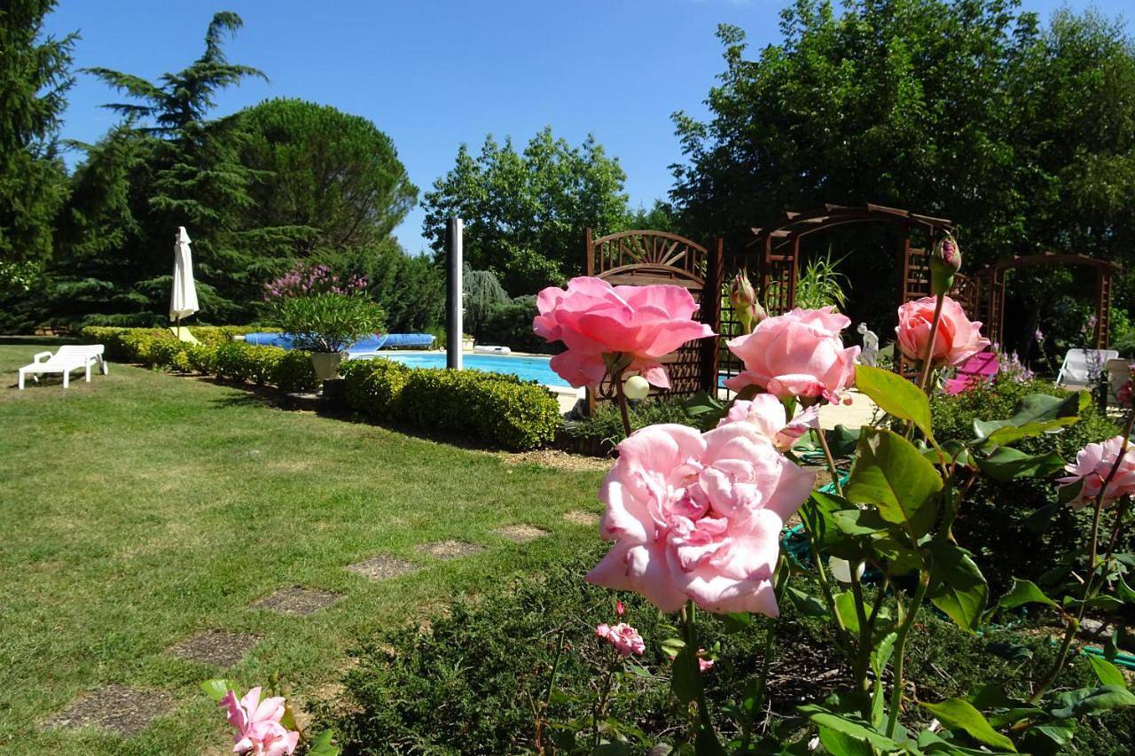 Appartement de vacances entier, Suite privée dans spacieuse maison du Périgord, avec piscine in Bergerac, Périgord Pourpre