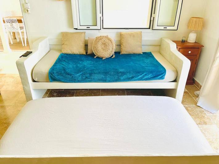 Location de vacances pour 6 personnes, avec jacuzzi ainsi que piscine et jardin dans Basse Vallée - 4