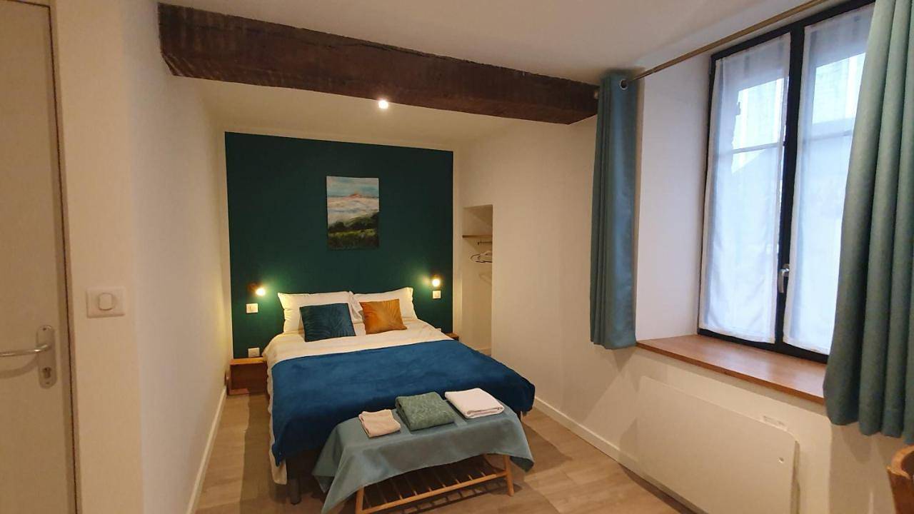 Sancerre centre, Duplex Les Tomettes et ou Chambre Verte, modulable in Sancerre, Région de Bourges