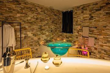 Gîte pour 2 personnes, avec jacuzzi à Montbéliard