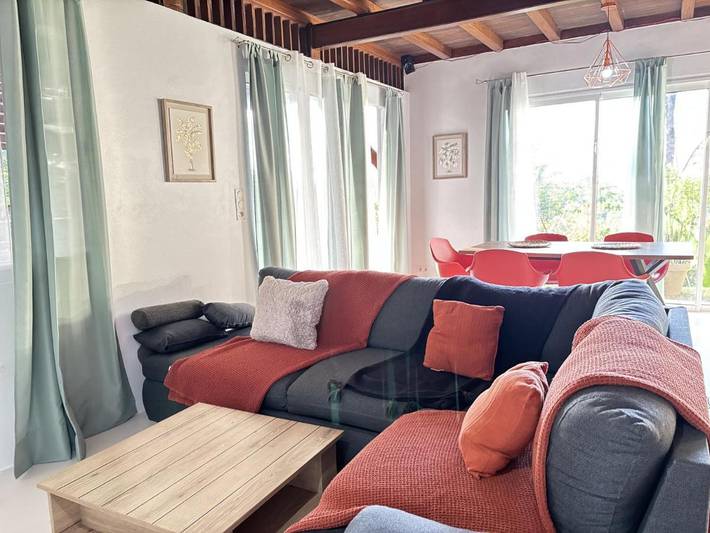 Location de vacances pour 2 personnes, avec jardin et piscine à Roura - 3