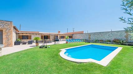 Villa in Sa Pobla, North Majorca für 7 