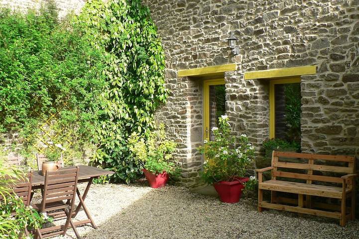 Gîte pour 4 personnes, avec terrasse, animaux acceptés - 1