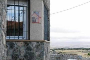Casa Rural para 8 Personas en Narrillos de San Leonardo, Ávila, Foto 1
