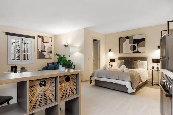 Ganze Wohnung, Studio in Benahavis in Val de Guadalmina, Benahavís