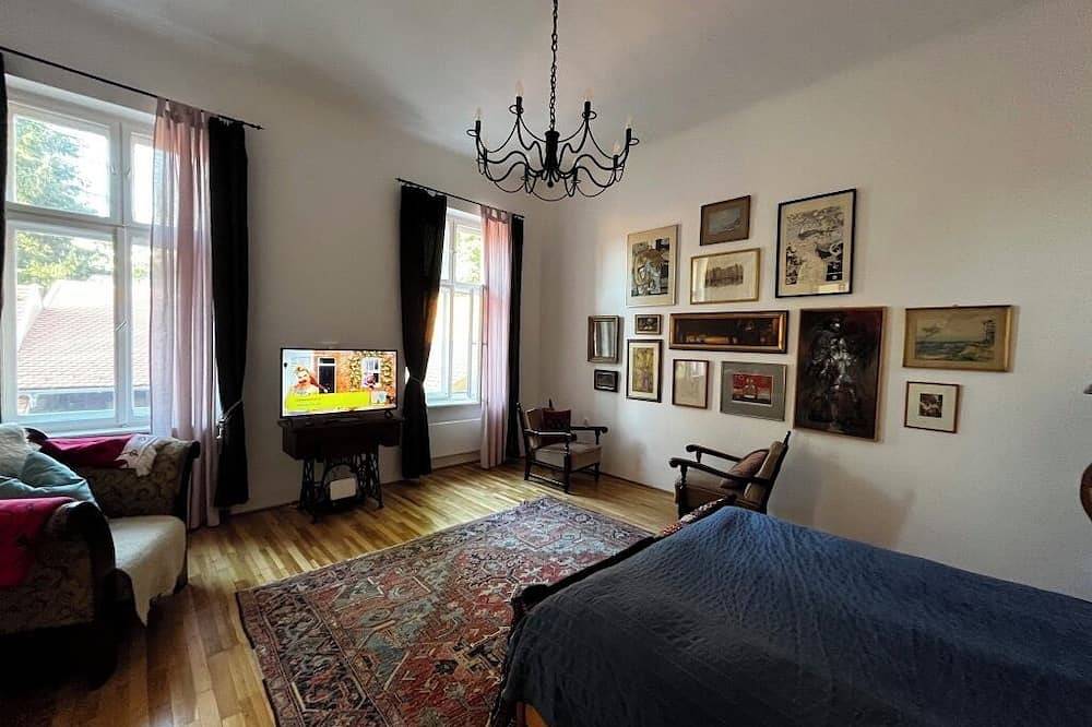 Ganze Wohnung, Discover Serenity: Stay at Our Visegrád Apartment! in Plintenburg, Duna Ipoly Nationalpark