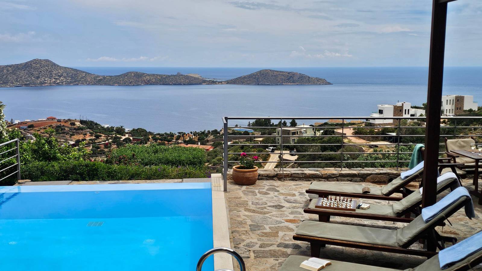3 Bedroom Villa in Elounda, Lasithi