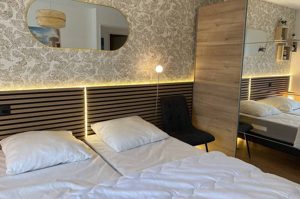 Appartement entier, Appartement cosy avec wifi à 600m de la plage in Saint-Cast-le-Guildo, Région de Dinan