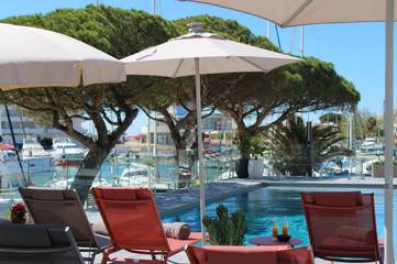 Hôtel pour 2 personnes, avec terrasse et piscine à Mauguio