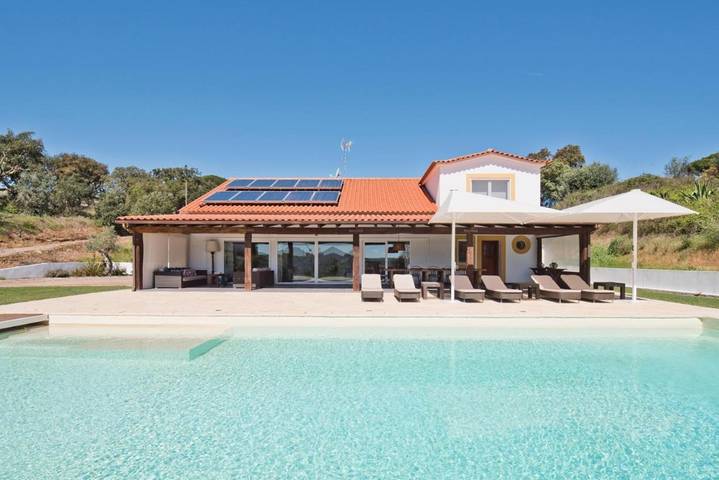 Casa de férias para 6 pessoas, com Terraço e Jardim e ainda Piscina and Vista em Município de Mora