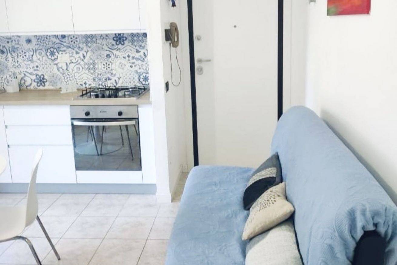 Appartement entier, Cn001 - Cesenatico, two-room apartment with balcony and air conditioning in Province de Forlì-Cesena