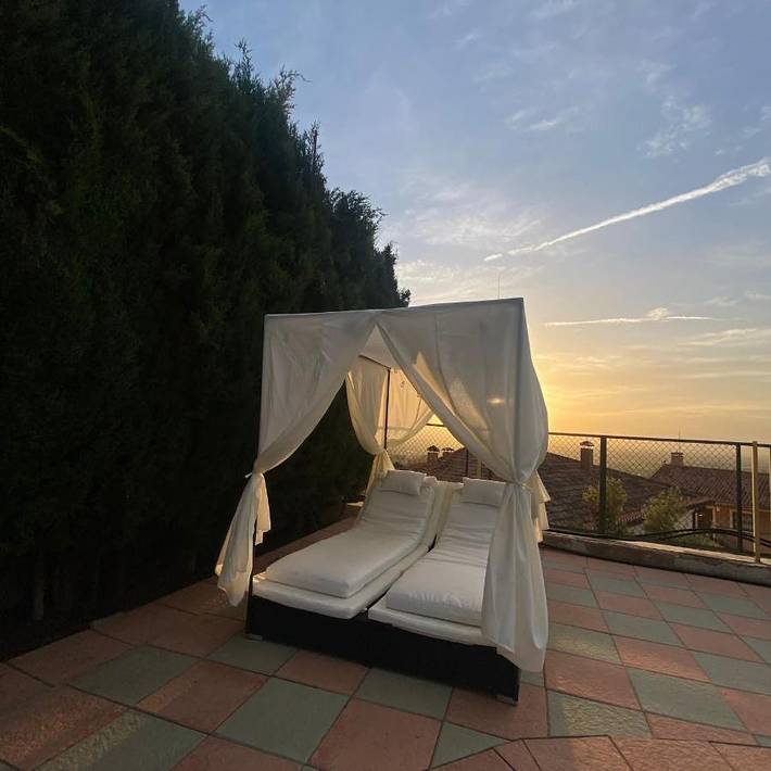 Casa rural con piscina para 6 personas, con vistas además de jardín y piscina en Provincia de Granada - 2