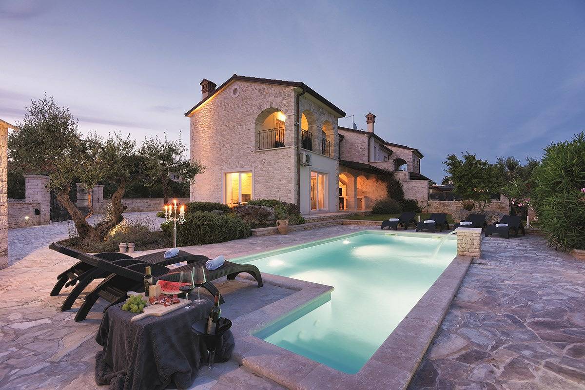 Ferienhaus mit Privatpool für 8 Personen ca. 205 qm in Rovinjsko Selo, Istrien (Istrische Riviera) in Rovinjsko Selo, Rovinj und Umgebung