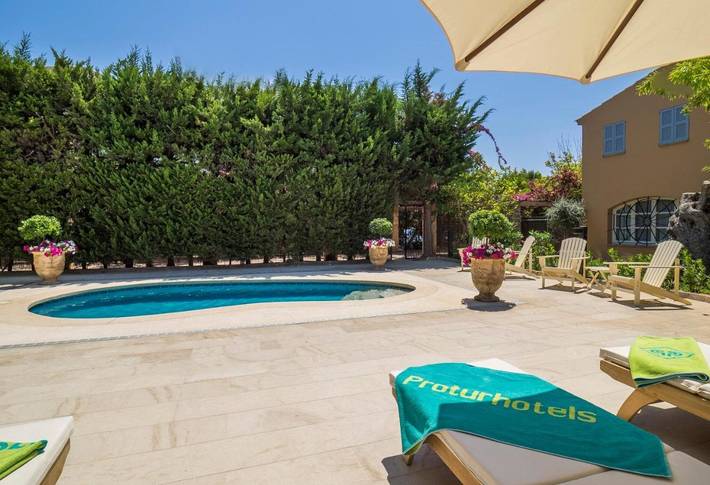 Hôtel pour 2 personnes, avec jardin et piscine à Cala Bona - 2