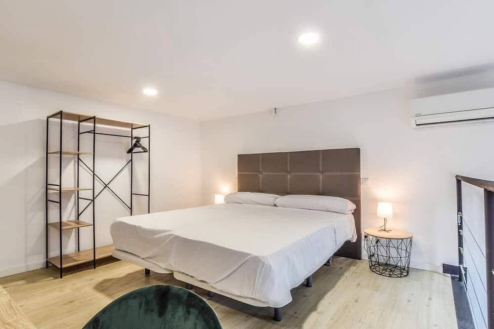 Apartamento entero, Lofts Business Bernabéu 4  De Alquiler Temporal in Tetuán (desambiguación), Madrid