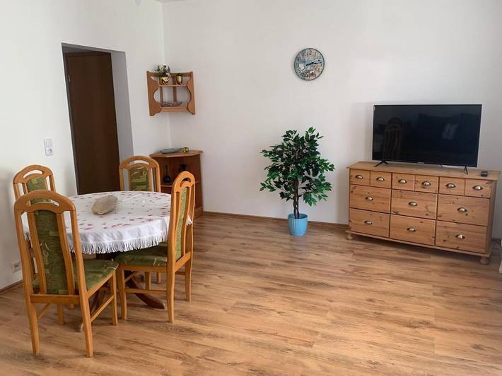 Ferienwohnung für 4 Personen, mit Terrasse und Garten - 1