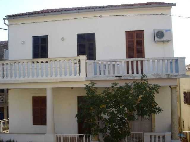 Ferienwohnung für 8 Personen, mit Terrasse in Silo (Krk) - 4