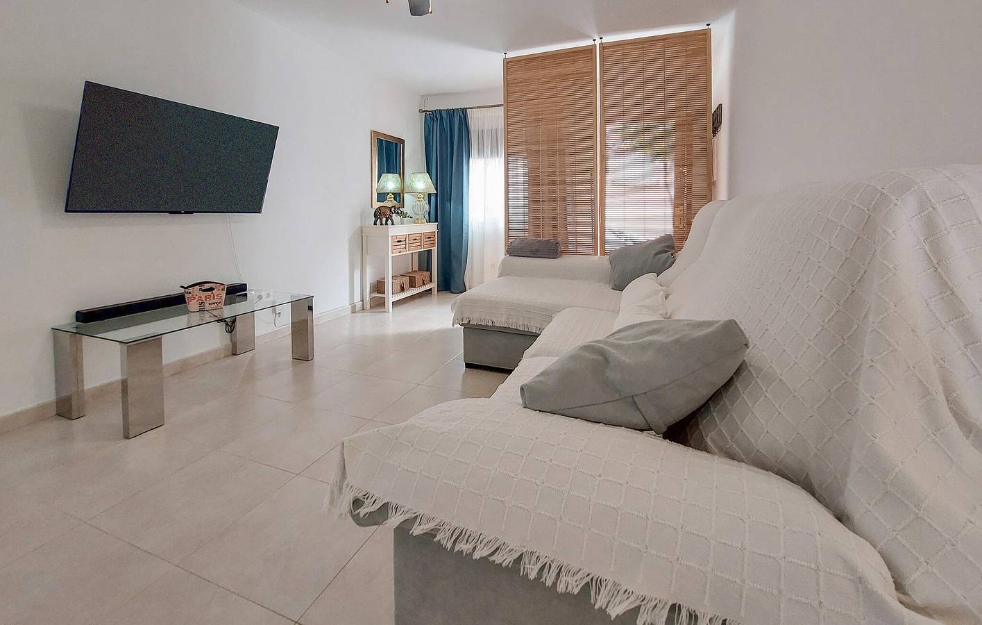 Appartement confortable au bord de la mer avec WiFi et terrasse in Fuengirola, Costa del Sol