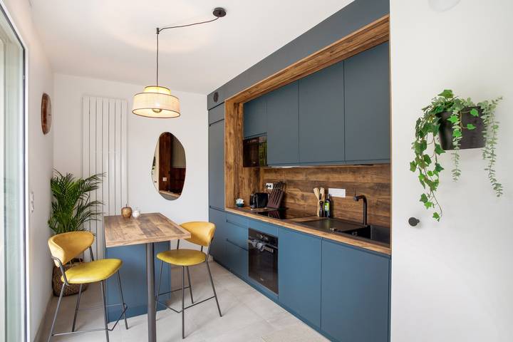 Appartement entier, L'Air - Elégant 2 chambres avec loggia dans résidence de haut standing in Rennes, Région de Rennes