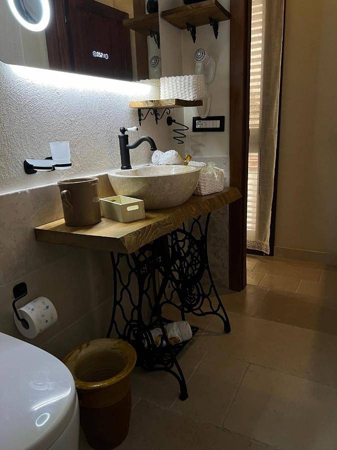 Double Room with Private Bathroom in Taranto, Golfo di Taranto