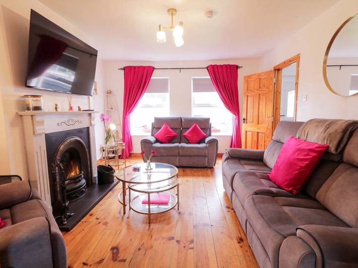 Holiday rental for 6 people, with garden in Portrush