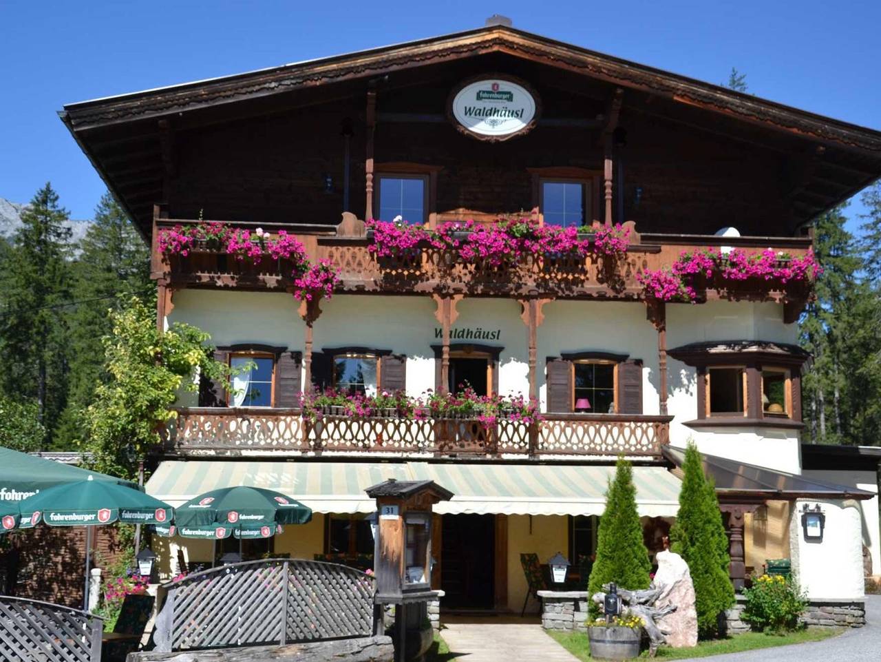 Das Waldhäusl - Guffert Doppelzimmer ohne Balkon in Steinberg am Rofan, Kaisergebirge