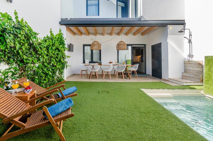 Luxus-Ferienhaus für 4 Personen, mit Garten und Terrasse in Can Picafort