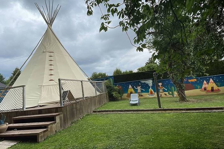 Gîte pour 8 personnes à Écurie (Pas-de-Calais)