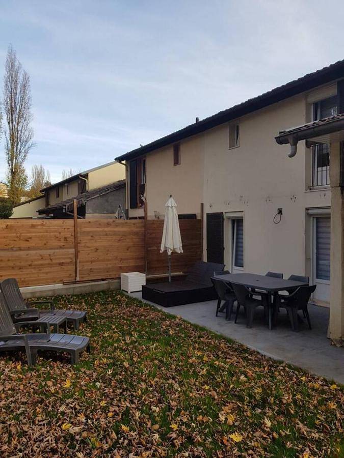 Location de vacances pour 9 personnes, avec jardin à Montbéliard - 2