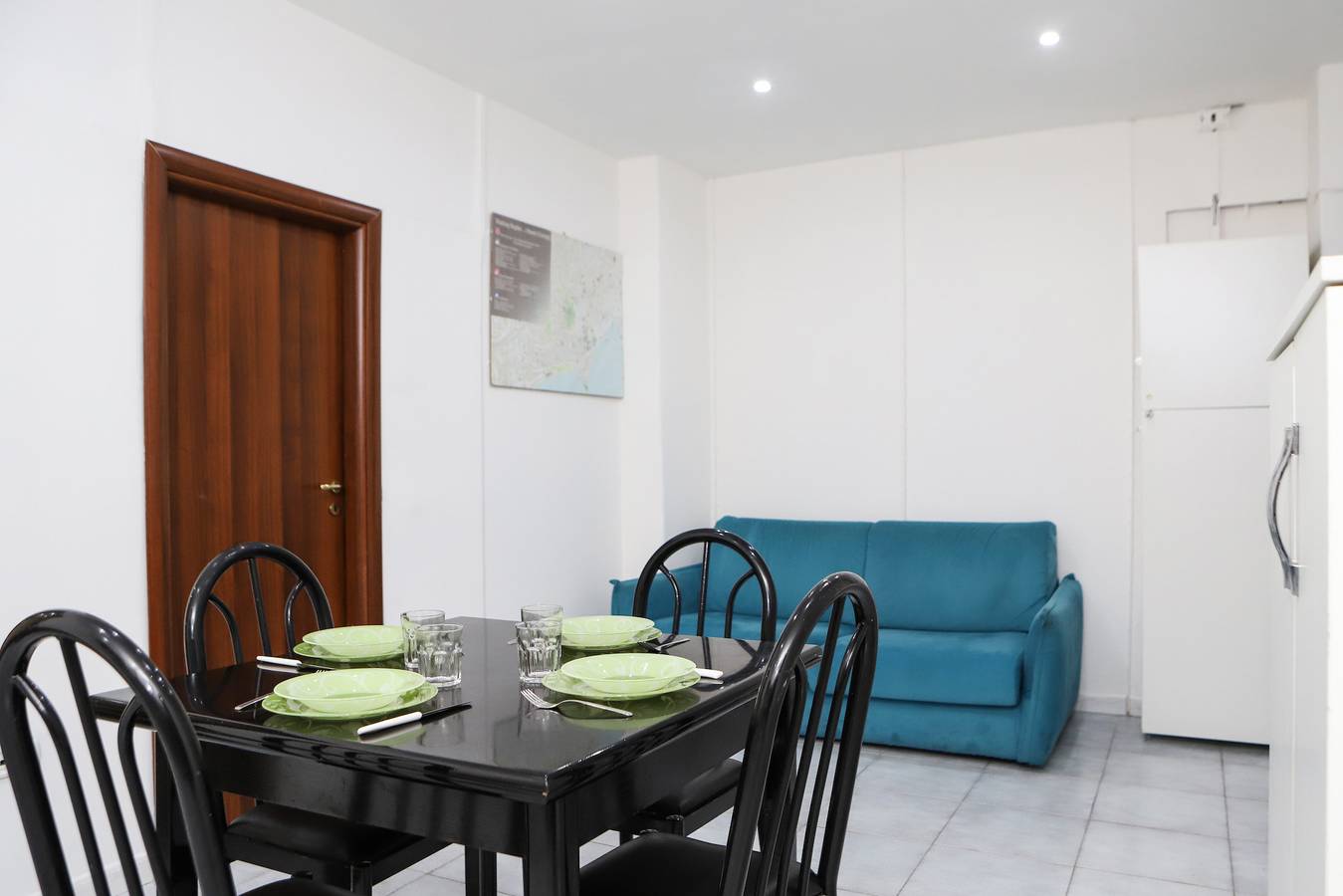 Entire apartment, Napoli Centrale Budget Apartment by Wonderful Italy in Naples, Naples Province