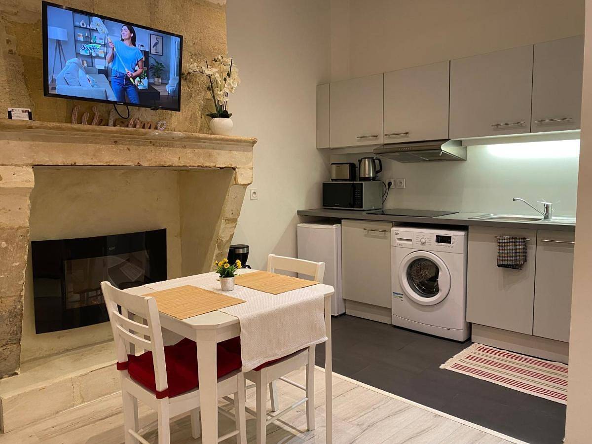 Appartement entier, Apartment in Bordeaux, Région de Bordeaux