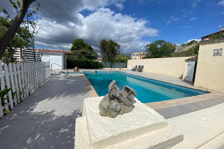 Casa vacanza per 6 persone, con piscina e terrazza nonché giardino - 1